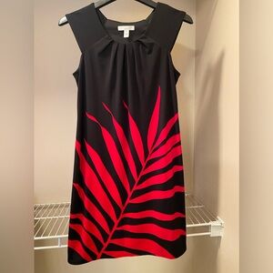 Red and black London Times Petites dress with cap sleeves size 8P